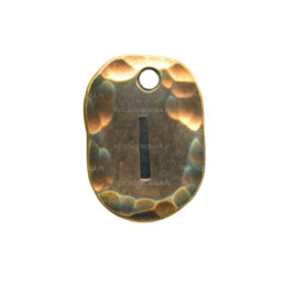 Runa Isa z rzemykiem....