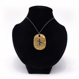 Runa Nauthiz z rzemykiem....