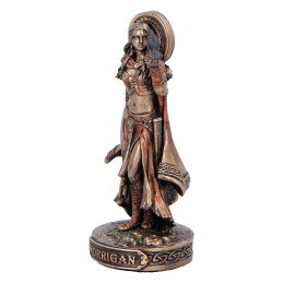 Figurka "MORRIGAN and Crow"...